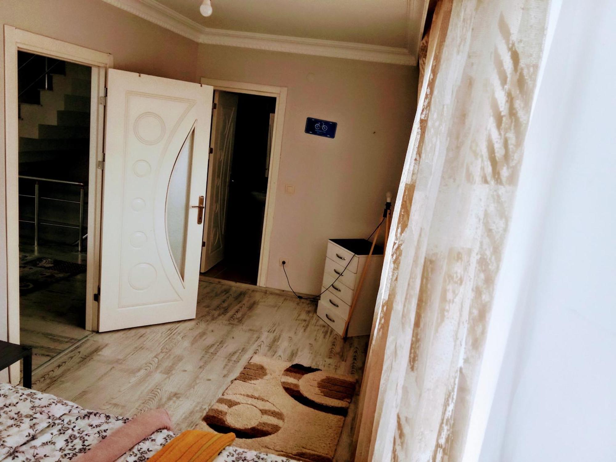 Ahmet Teacher Hotel, 5 Minutes From The Airport Arnavutkoy Exterior photo