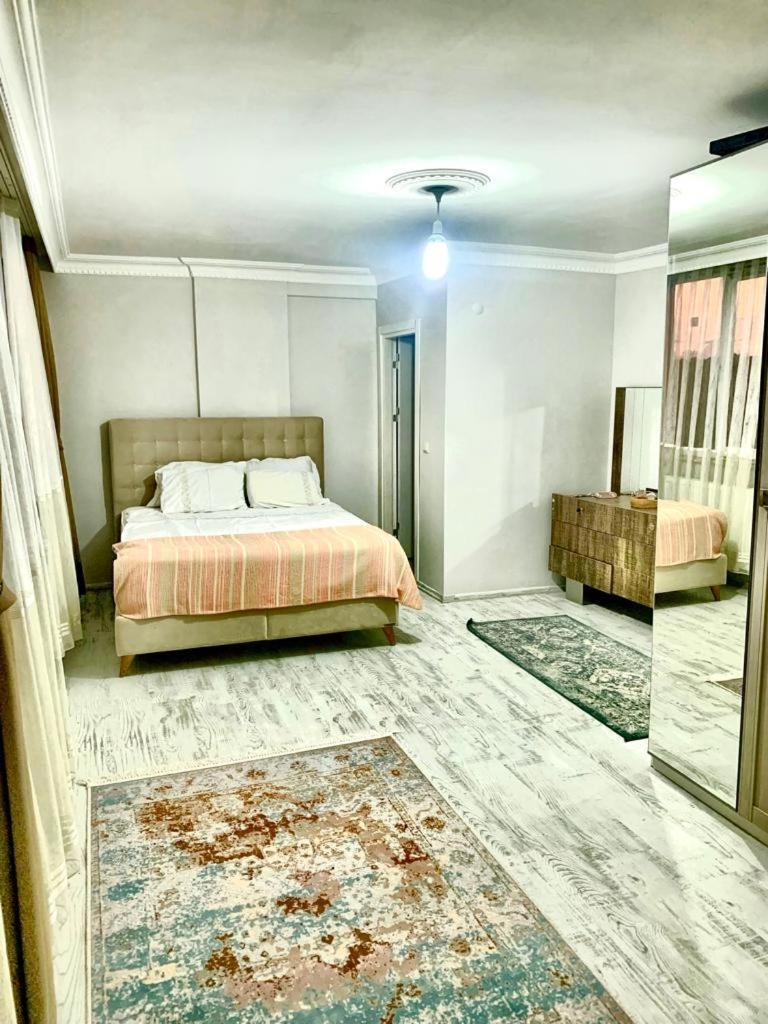 Ahmet Teacher Hotel, 5 Minutes From The Airport Arnavutkoy Exterior photo